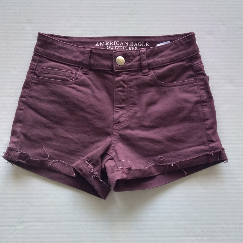 AEO DENIM HI-RISE SHORTIE